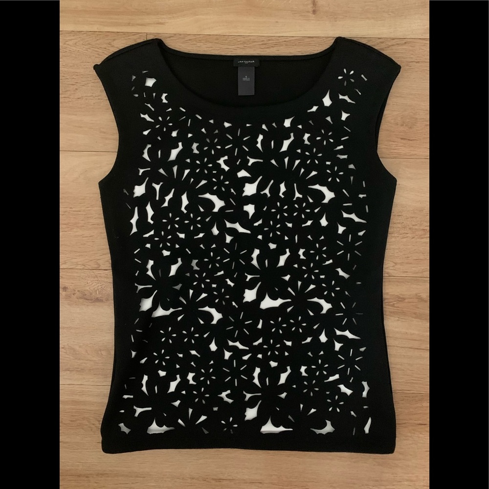 ✈️Ann Taylor Top